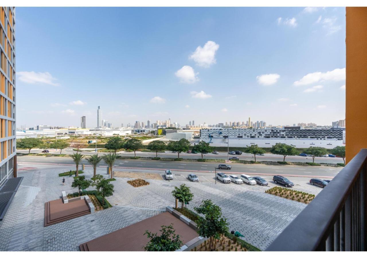 Trendy 1Br Apartment With Balcony In Noor 2 By Vibel Dubai Bagian luar foto